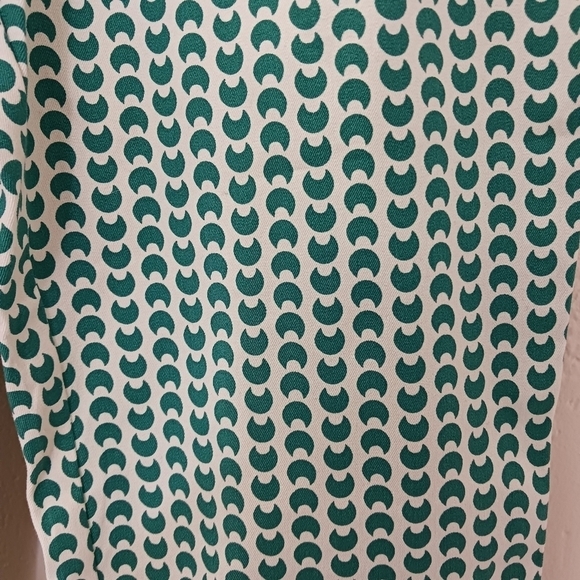 a new day Green and White Patterned Cropped Pants - Picture 6 of 12